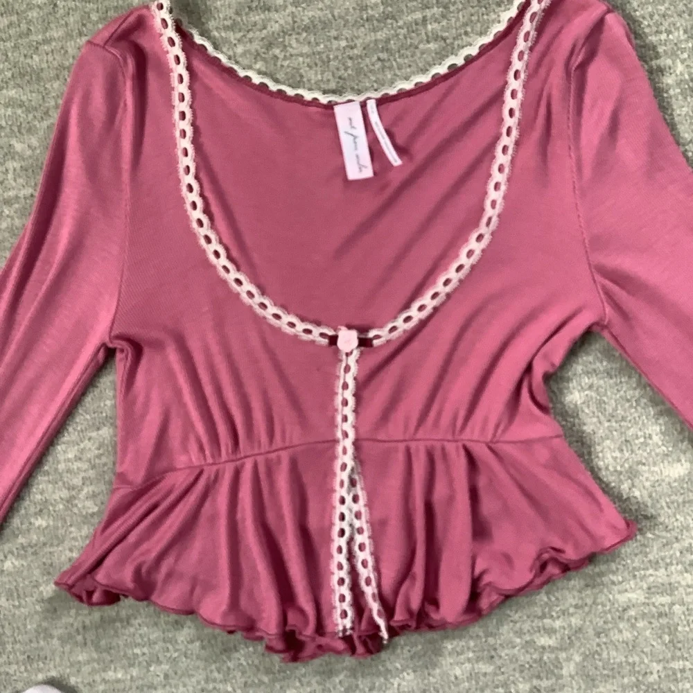 Urban Outfitters Out From Under Mauve Coquette Crop Top with Lace Trim Sz. S
